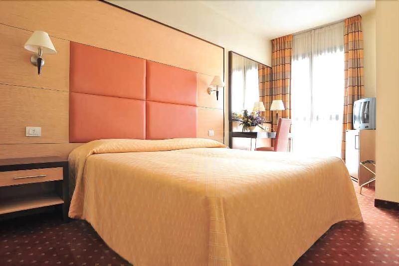 Inn Hotel バルベリーノ・ディ・ムジェッロ エクステリア 写真